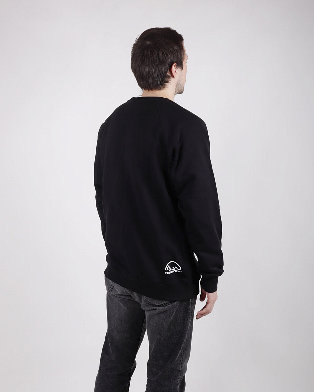 crewneck black