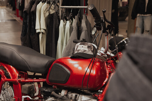 Бейсболка ЗАПОРОЖЕЦ Ulichnoe Dvizenia Trucker Black фото 20