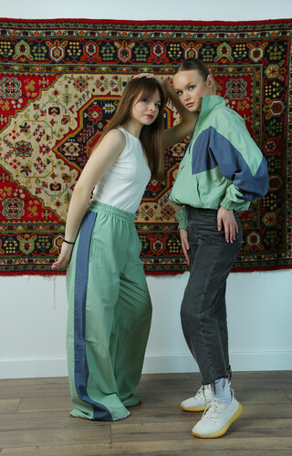 Костюм спортивный NICE TWICE с декоративными вставками Оливковый фото 23