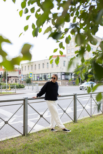 Свитшот базовый NICE TWICE Черный фото 12