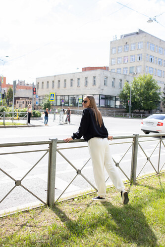 Свитшот базовый NICE TWICE Черный фото 15