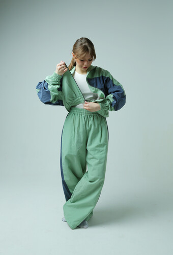 Костюм спортивный NICE TWICE с декоративными вставками Оливковый фото 18