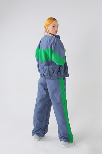 Костюм спортивный NICE TWICE с декоративными вставками Антрацитовый фото 15