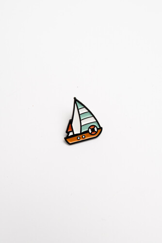 Пин металлический WAF-WAF Под парусом (Белый/Оранжевый/Бирюзовый) фото 4