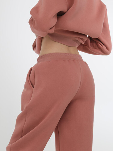 Брюки с начесом спортивные РОДИНА Оверсайз (женские) Роза фото 5