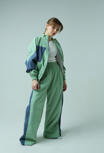 Костюм спортивный NICE TWICE с декоративными вставками Оливковый фото 21