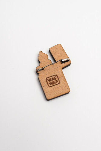 Значок деревянный WAF-WAF Зажигалка фото 6