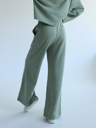 Брюки РОДИНА Loose new logo (женские) Олива фото 4