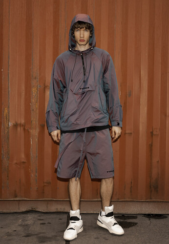Ветровка TYPES Chameleon Jacket Вишня фото 5
