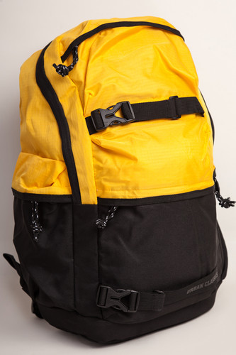 Рюкзак URBAN CLASSICS Backpack Colourblocking (Chrome Yellow/Black/Black)