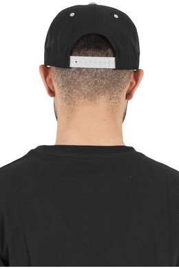 Бейсболка YUPOONG Classic Snapback 2-Tone SS23 Blk/Silver фото 2